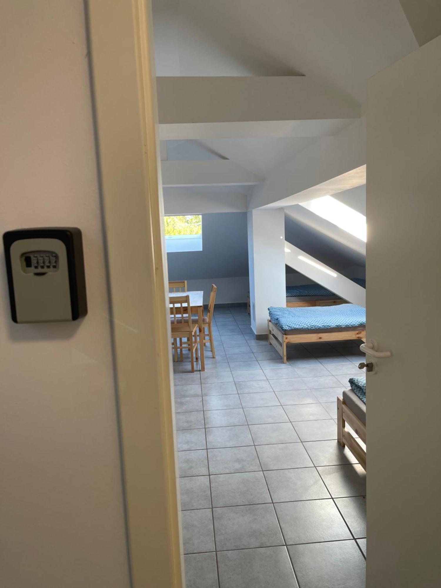 Kavkaz Restaurant & Hotel Lohmar Eksteriør bilde